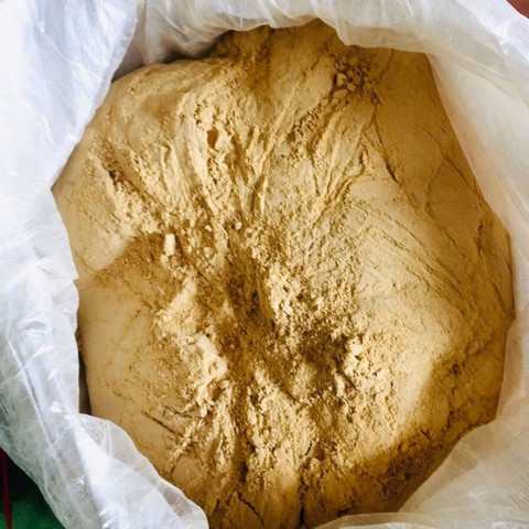 Bột thính trộn mì