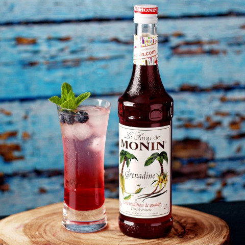 Siro lựu Monin Pomegranate Syrup 700ml