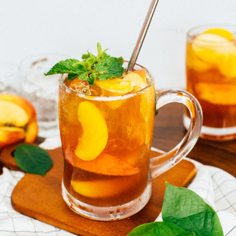 Đào ngâm Kronos Peach Halves in Syrup 820g