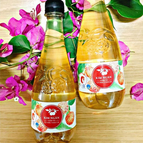 Giấm Vải Kim Ngân chai 450 ml
