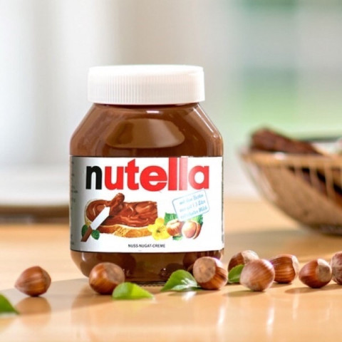 Bơ hạt phỉ phết cacao Nutella 680g