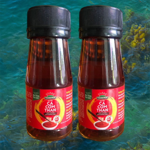 Nước mắm cá cơm than 40N Thuận Phát chai 50ml