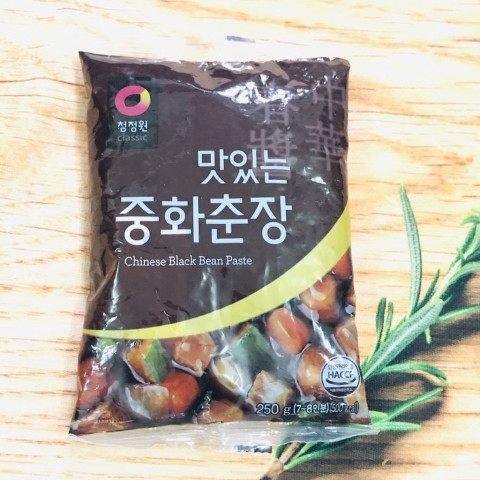 Sốt tương đen nấu mì Jajang Chunjang 250g K23518