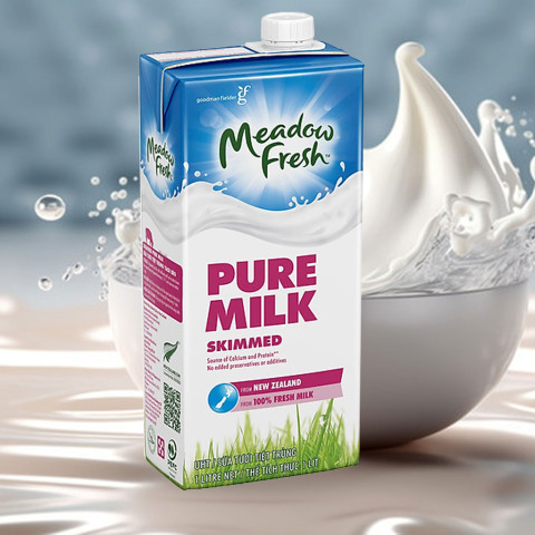 Sữa tươi tiệt trùng tách béo Meadow Fresh 1 lít