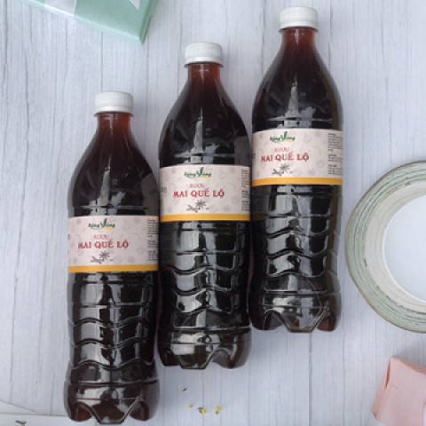 Rượu Mai Quế lộ Bà tám 500ml