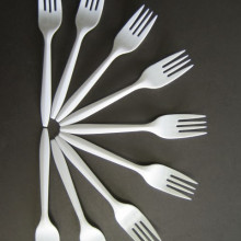 Nĩa nhựa gói 50 cái